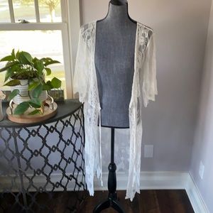Chunky lace kimono